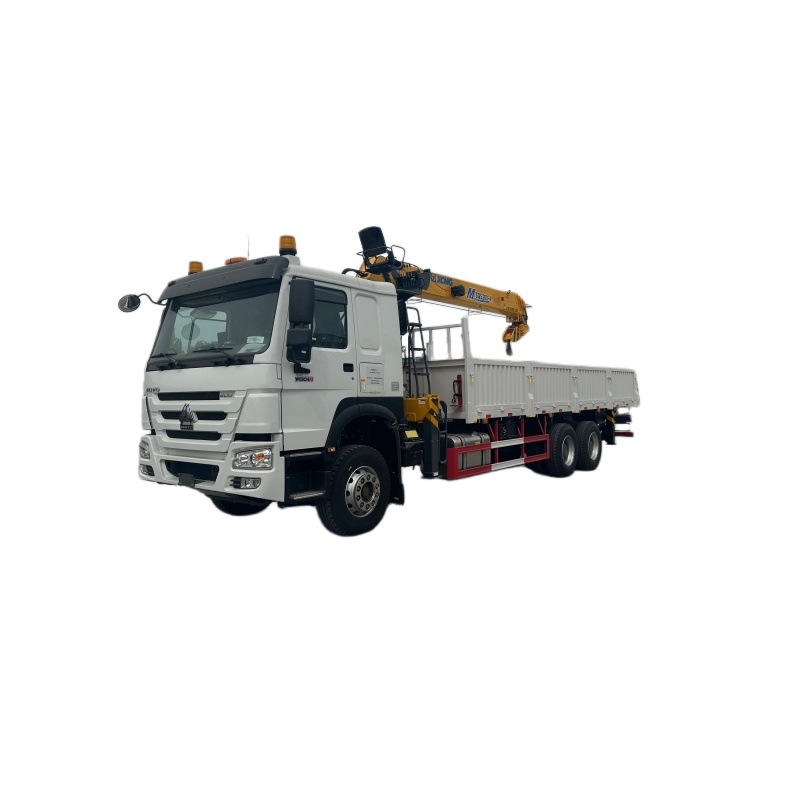 Sinotruk chassis equipped with XCMG crane, multi-functional truck-mounted crane and transport truck