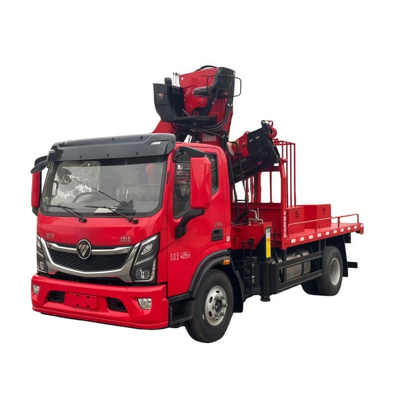 China Foton chassis is equipped with XCMG crane, multi-functional truck-mounted crane and transport truck