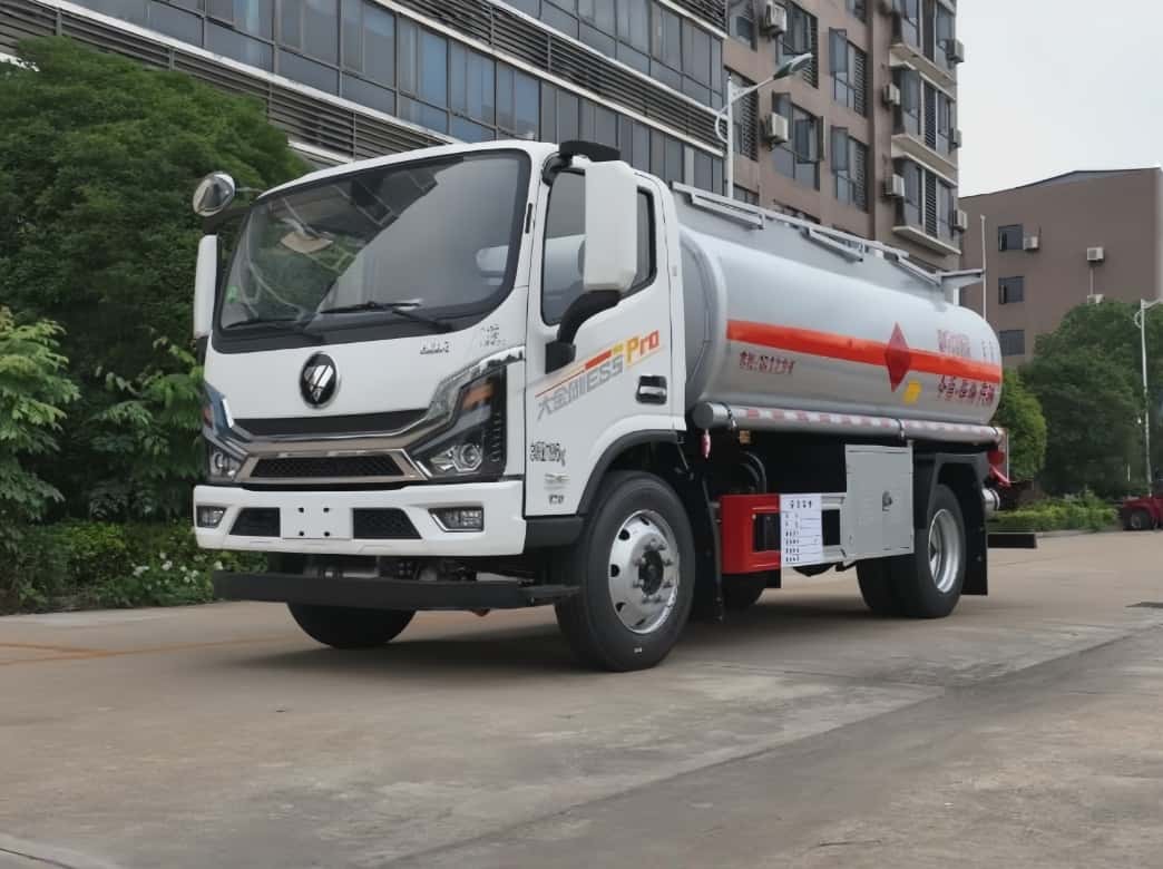 ISUZU 28m Telescopic Boom Aerial Work Platform