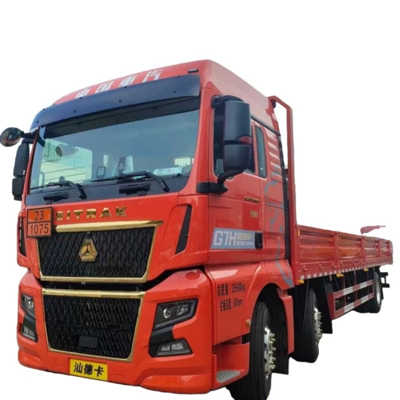 Sinotruk Sitrak G7H 6×2 9.6-meter stake truck