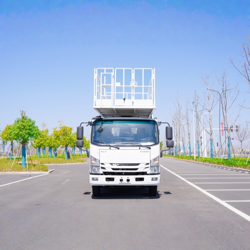ISUZU 20M Telescopic Boom AeriaWork Truck With Large Working Platform