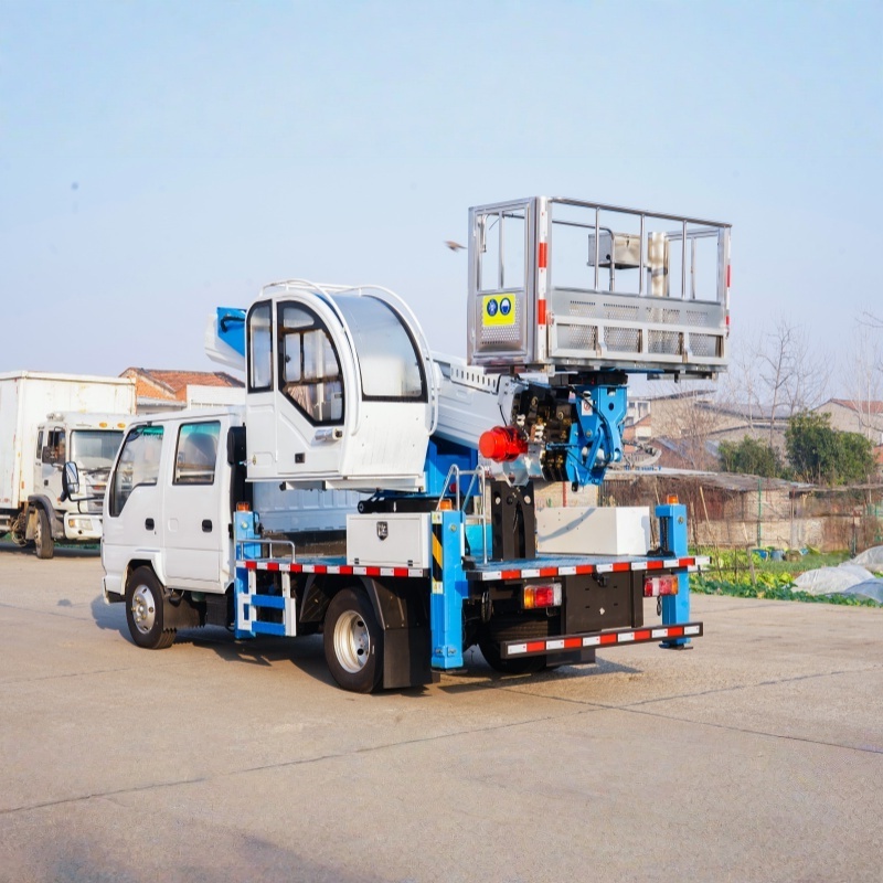 4x2 Isuzu double-row aerial work truck