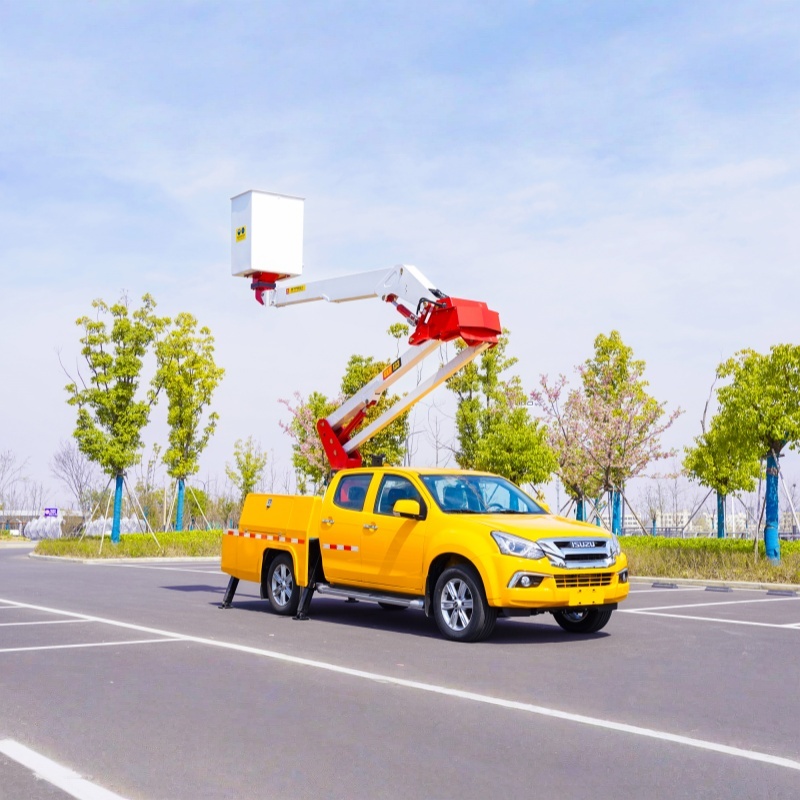 Isuzu 4x2 Pickup 13m Telescopic Boom