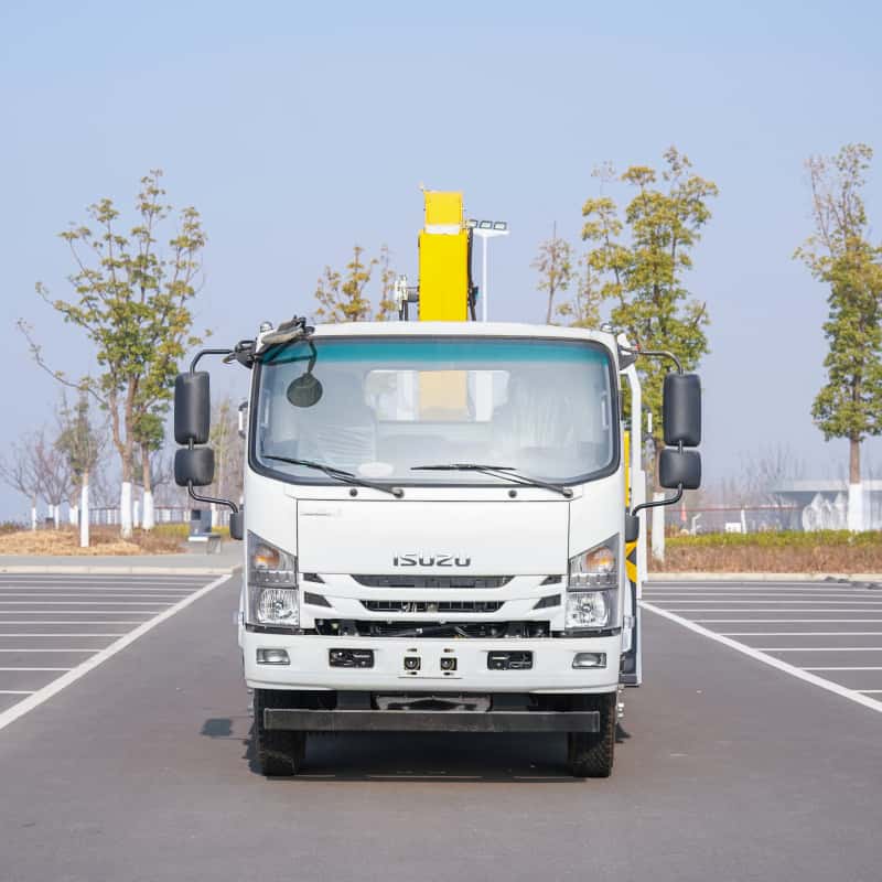 Isuzu truck-mounted crane, 5-ton, 4-section straight boom crane truck-mounted crane