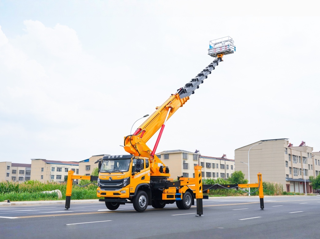ISUZU 28m Telescopic Boom Aerial Work Platform ISUZU 28m Telescopic Boom Aerial Work Platform