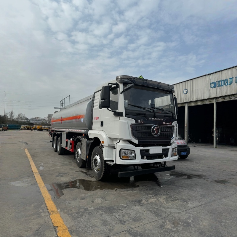 Shacman Delong  8×4 four front axles and eight rear axles fuel tank truck