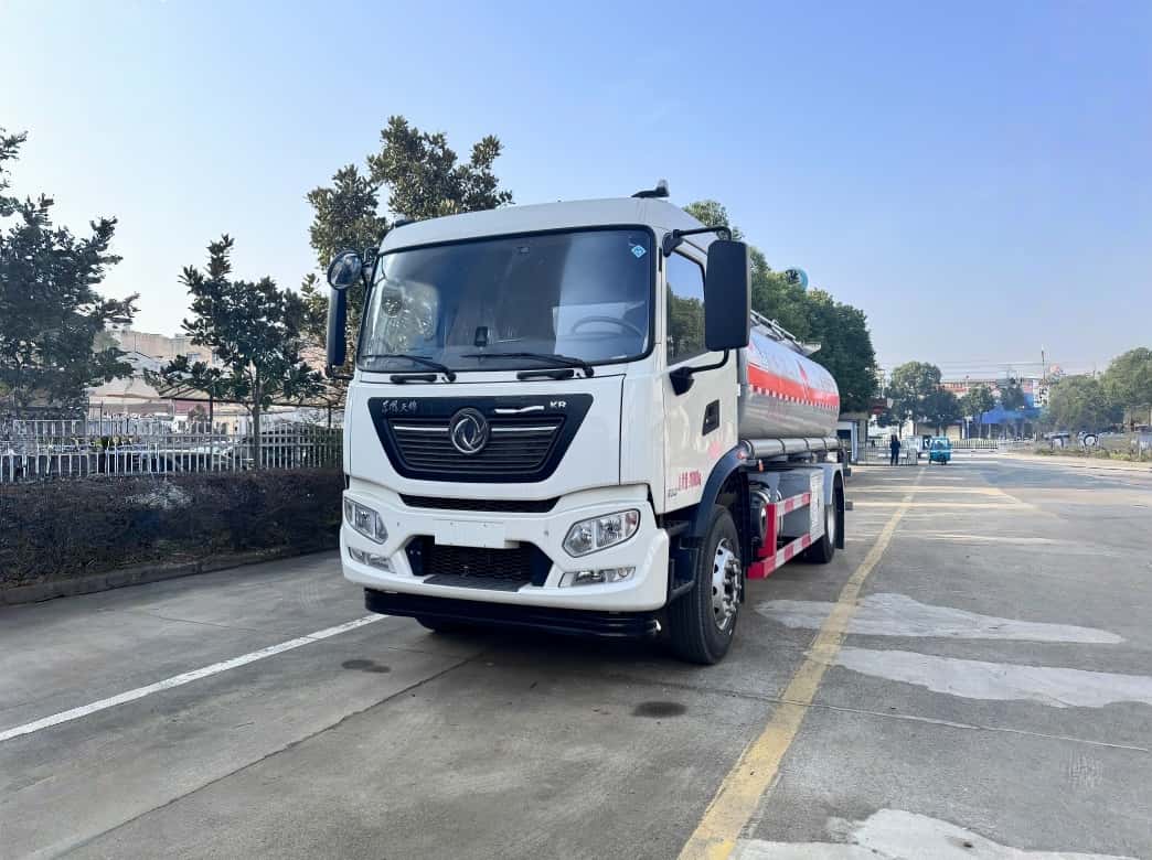 ISUZU 28m Telescopic Boom Aerial Work Platform