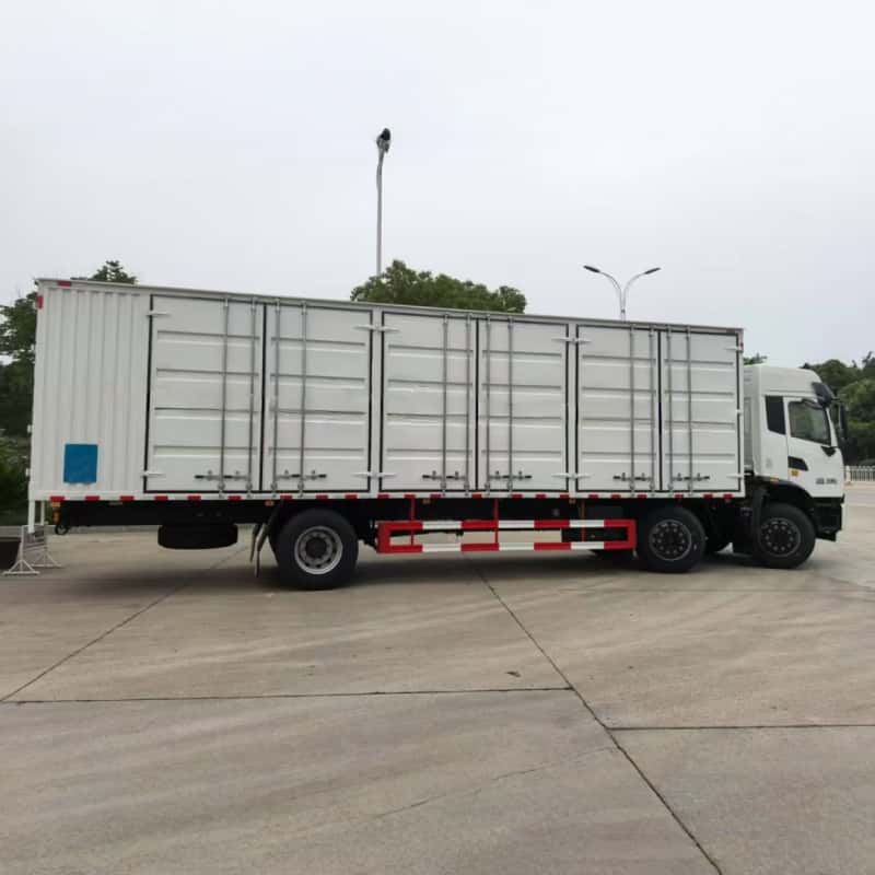 Dongfeng three-axle dangerous goods van truck
