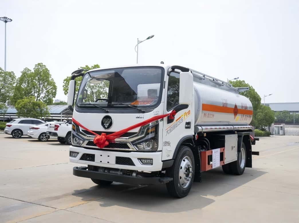 ISUZU 28m Telescopic Boom Aerial Work Platform