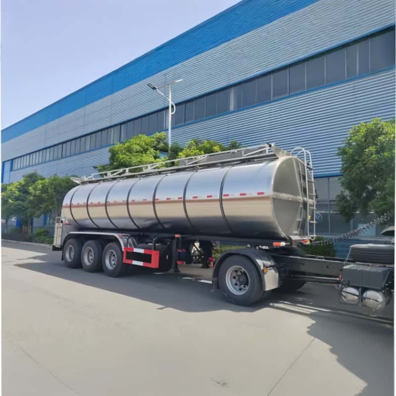 Semi-trailer milk tank transport truck