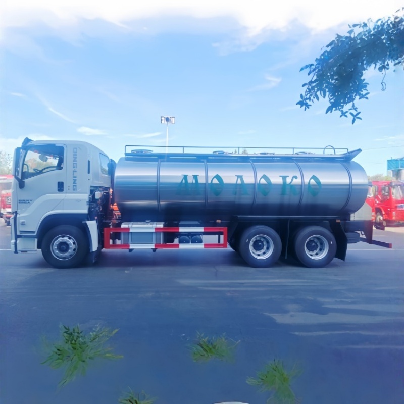 Isuzu rear double axle 6×4 15000L milk tank truck