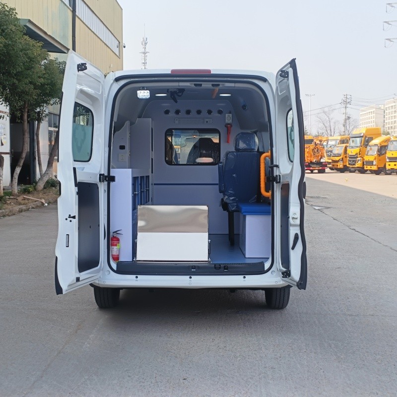 SAIC MAXUS Dana V1 pure electric ambulance