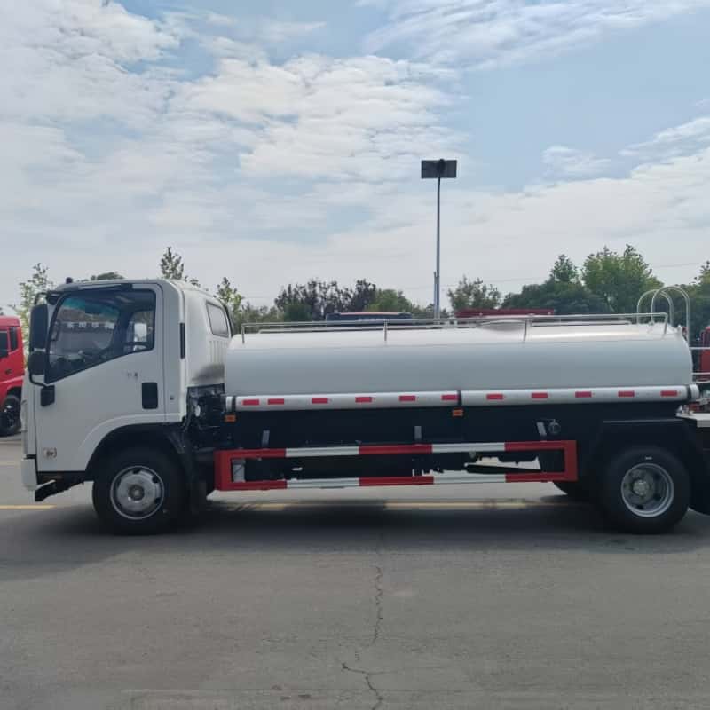 ISUZU 4x2 5000L Water Supply Truck