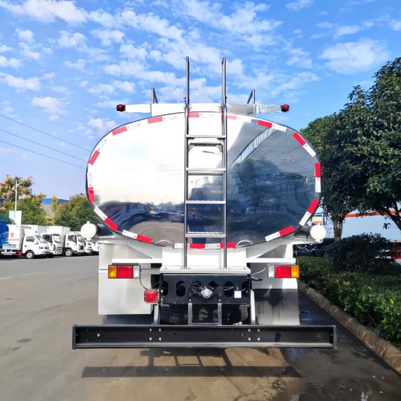 ISUZU GIGA 6x4 20000L  Food-Grade Stainless Steel Water Supply Truck