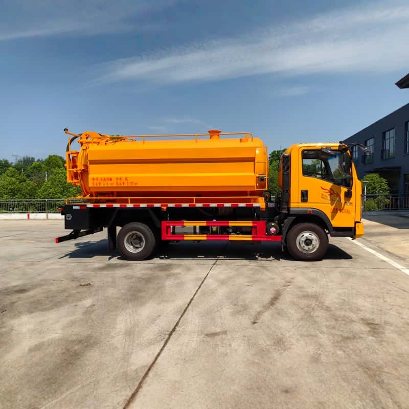 5000L Sewer Cleaning and Suction Truck