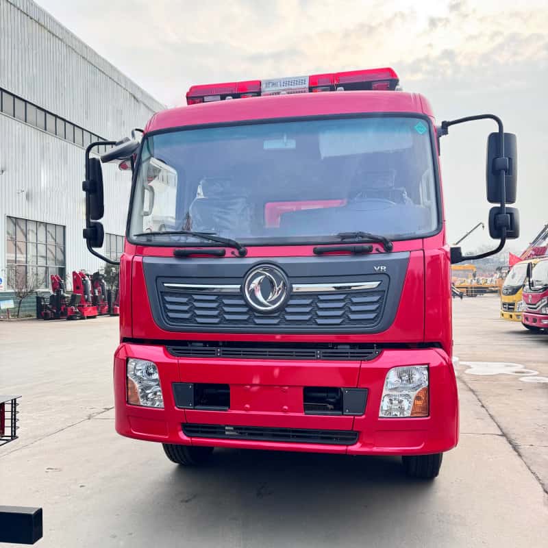 Dongfeng 12000L water tank fire truck