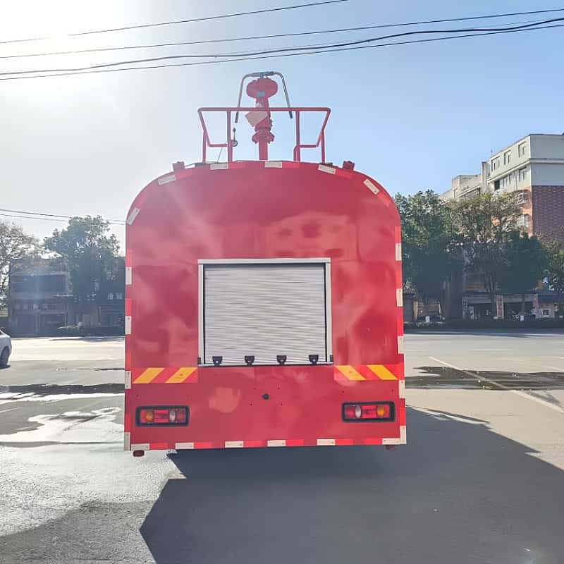Dongfeng 12 Cubic Meters Fire Water Sprinkler Truck Fire Pump High Cannon 65 Meters