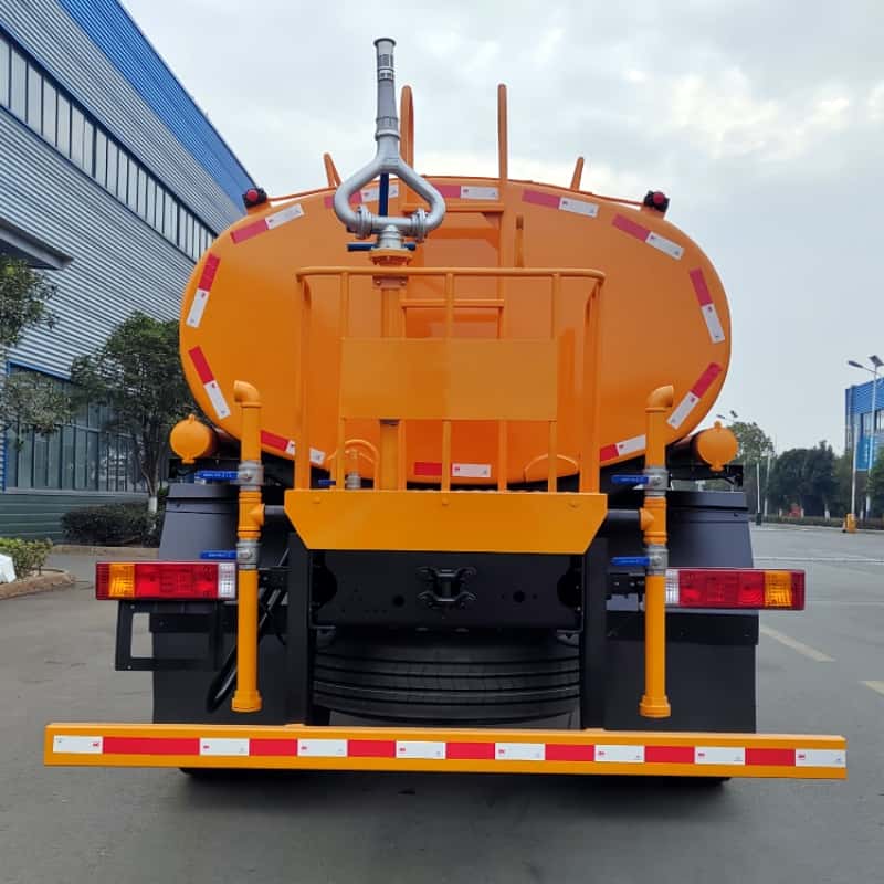 Shacman 10000L sprinkler