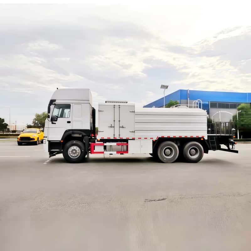 Sinotruk  18000L dust suppression sprinkler truck