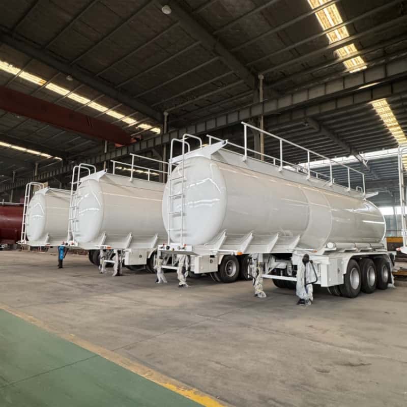 30000L transport corrosive semi-trailer truck
