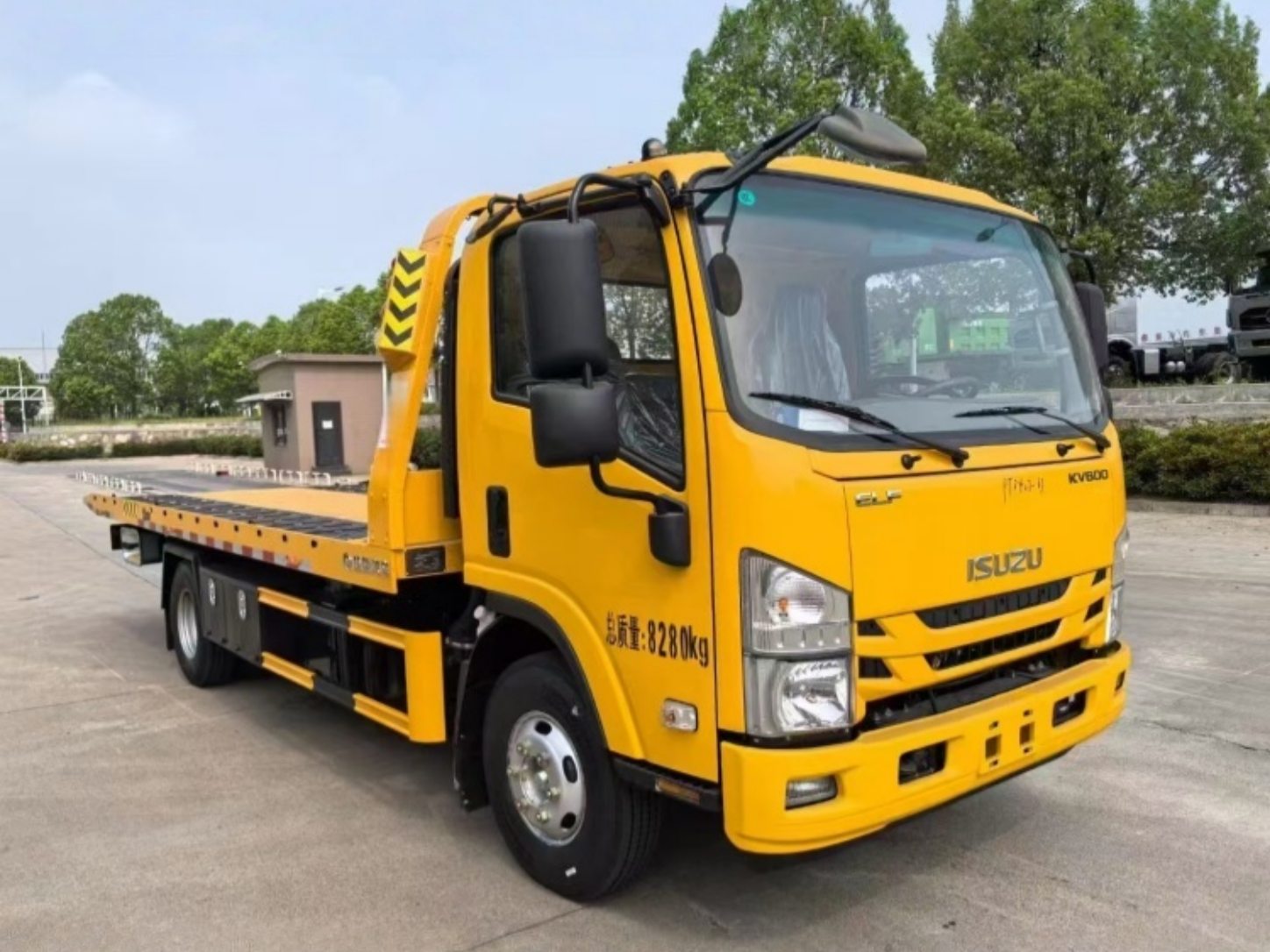 Isuzu Flatbed Wrecker Trucks Isuzu Flatbed Wrecker Trucks