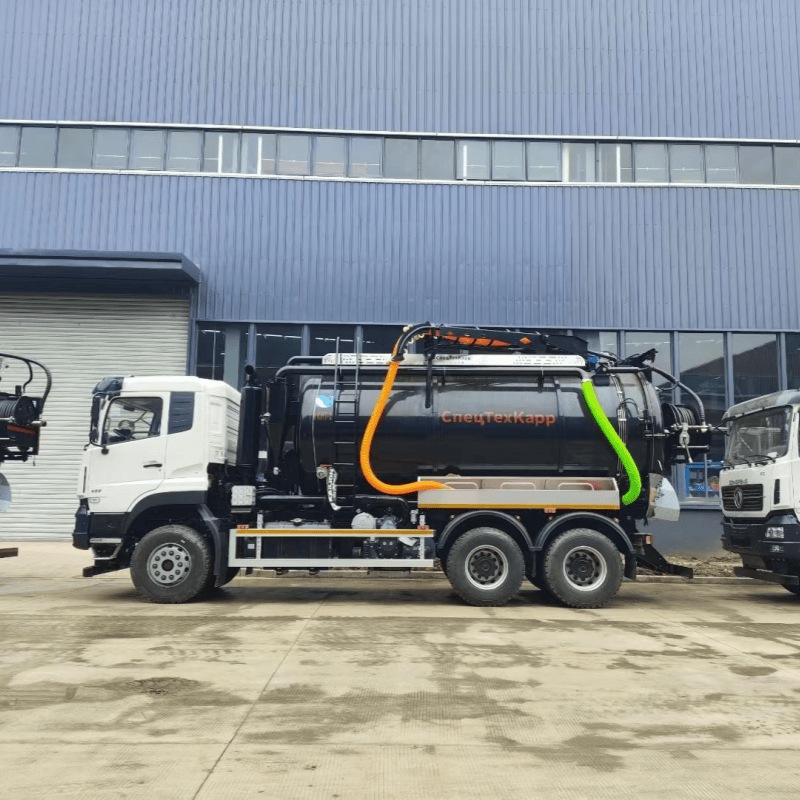 شاحنة دونغفنغ 6×4 المدمجة لتنظيف المجاري بالشفط والنفث لروسيا