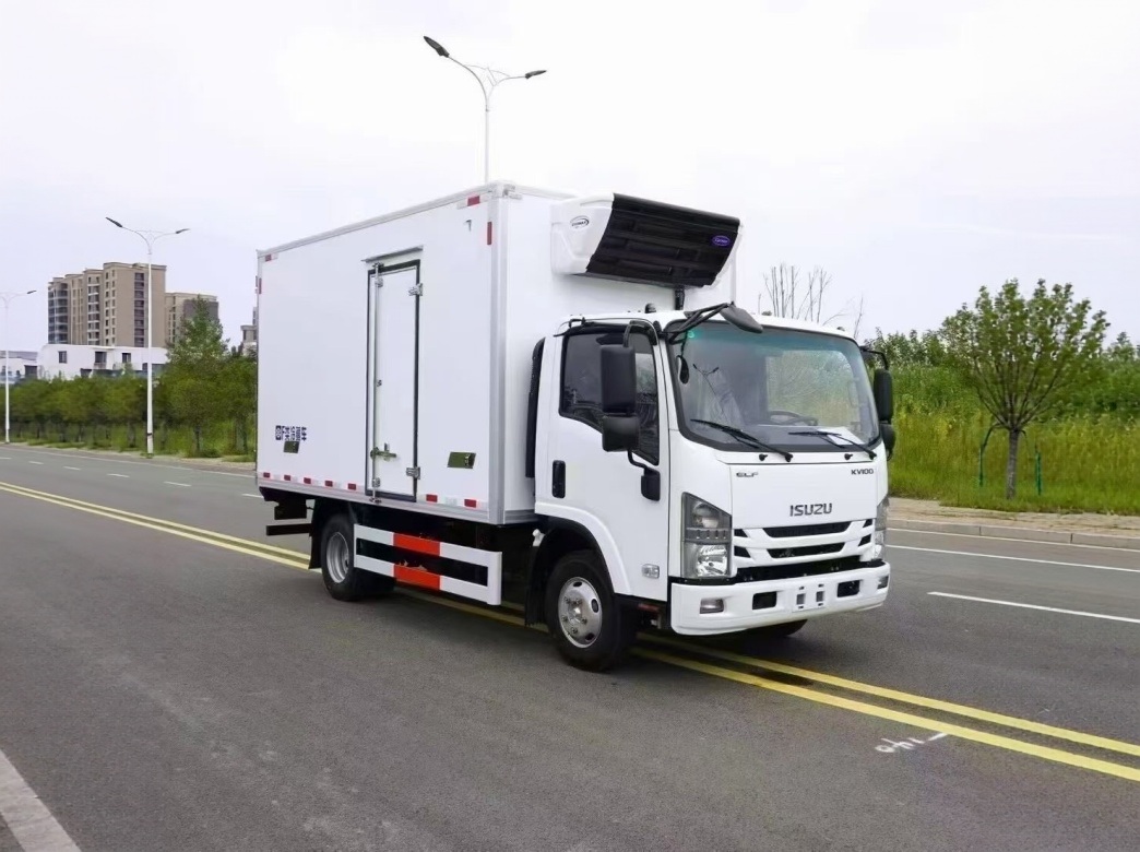 Isuzu ELF Refrigerated Truck Front View with Carrier Cooling Unit Isuzu ELF Refrigerated Truck Front View with Carrier Cooling Unit